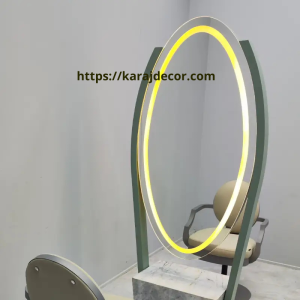 آینه و کنسول آرایشگاهی