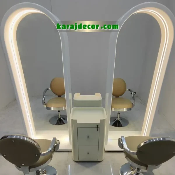 آینه آرایشگاه ژورنالی