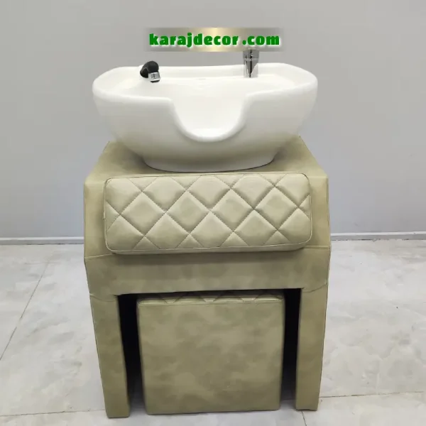 سرشور آرایشگاه ایستاده با صندلی کشویی
