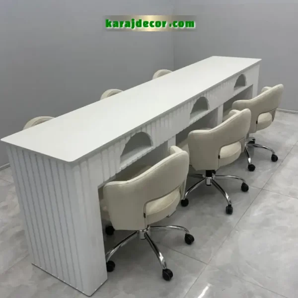 میز ناخن آرایشگاه 020