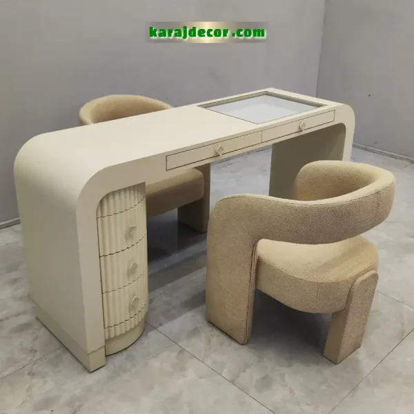 میز ناخن آرایشگاه 033